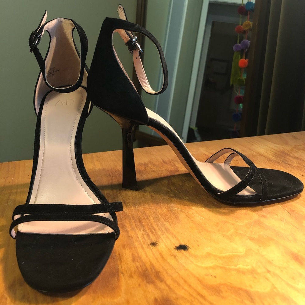AD and Daughter Celina Suede Heel Black sz8